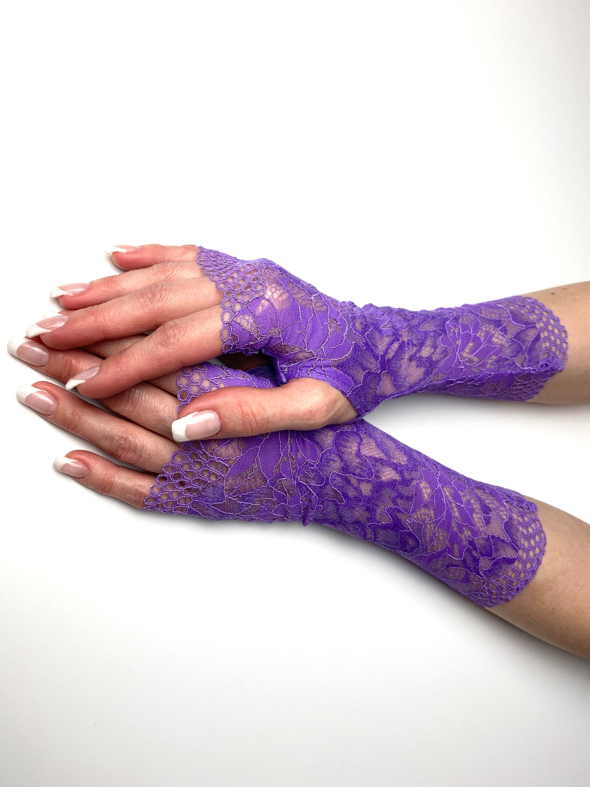 lavender lace gloves