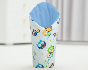 Newborn baby sleeping bag made of pure cotton, wrapped in a seasonal walking bag, detailed