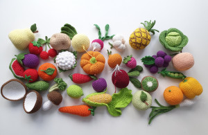 Crochet play food set (36 pcs) Crochet vegetables and fruit skitchen decoration, eco-friendly toys,Pretend play - Play food - Teething Toy