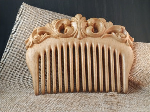 Wooden hair comb carved, Wood comb, Wooden hairbrush, hand carved comb, Personalized comb, Handmade comb, Wood carving, Natural comb