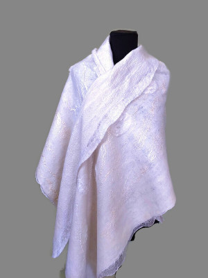 Ivory bridal wool shawl, weddings white shawl, bridal warm cape , blanket white shawl, long white shawl, felted ivory shawl, warm wool wrap