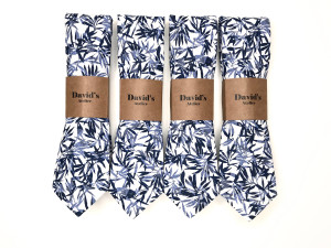 Wedding Set of 3 4 5 6 7 8 9 10 Tropical Floral Ties Navy Blue floral Personalized neckties Skinny 2.36 inches , 3 inches , 3.25 inches