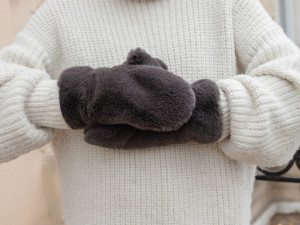 Gray faux fur gloves, Fluffy gloves, Soft warmers