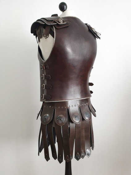 Roman Armor, Fantasy leather armor, Roman leather armor, muscle armor