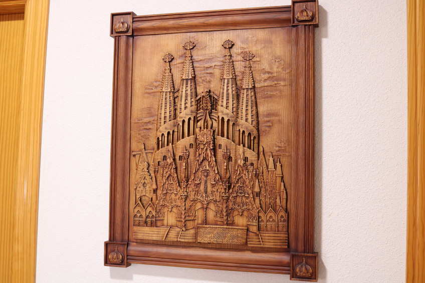 Barcelona Hand carved wood panel, Sagrada Familia, Gaudi, Wood wall ...
