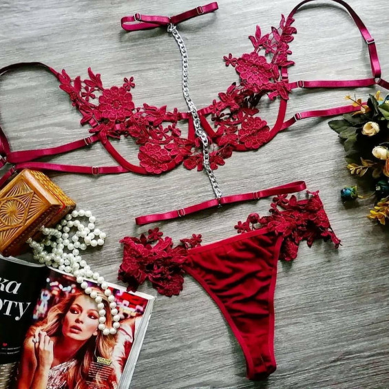 Red Lingerie Set Chain Choker Lingerie Erotic Lace Lingerie Sexy